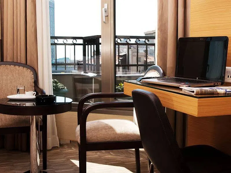 Riva Hotel Taksim Istambul